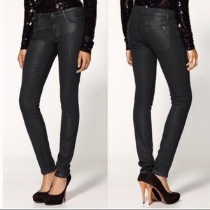 Joe’s the Skinny Coated Black - Sz 26